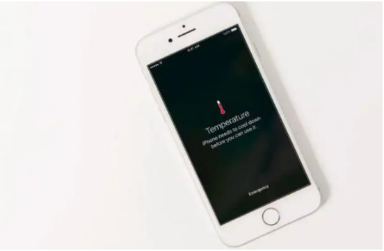 青秀苹果手机维修分享iPhone 手机发热如何快速降温 