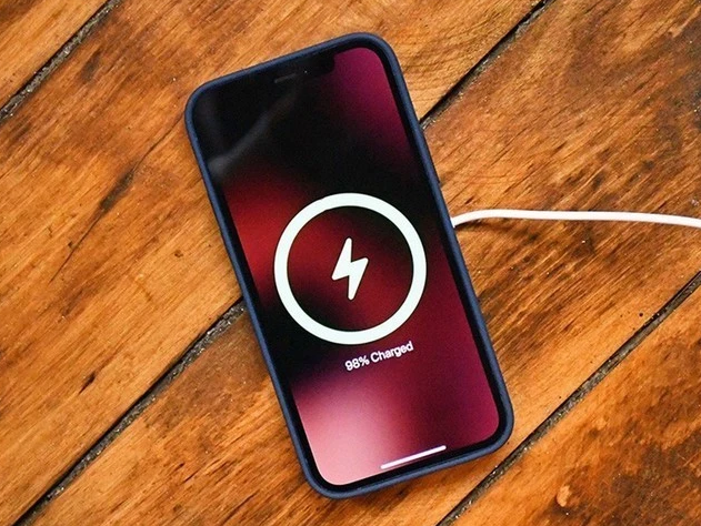 青秀苹果手机维修分享iPhone 12可以随便充电吗 